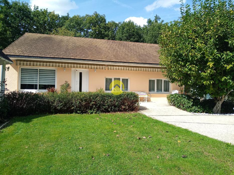 propriété avec piscine