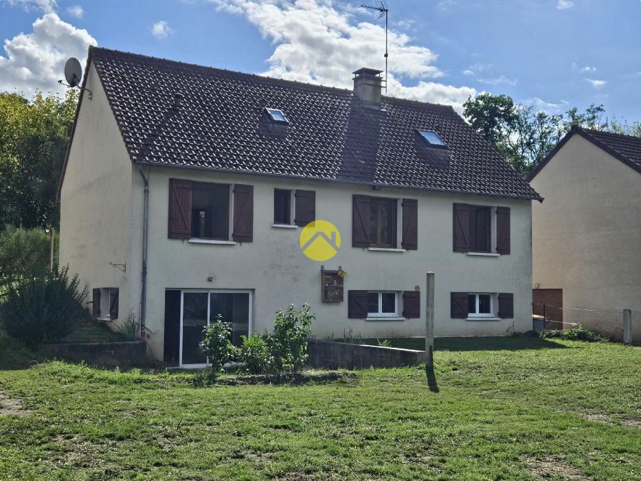 MAISON FAMILIALE