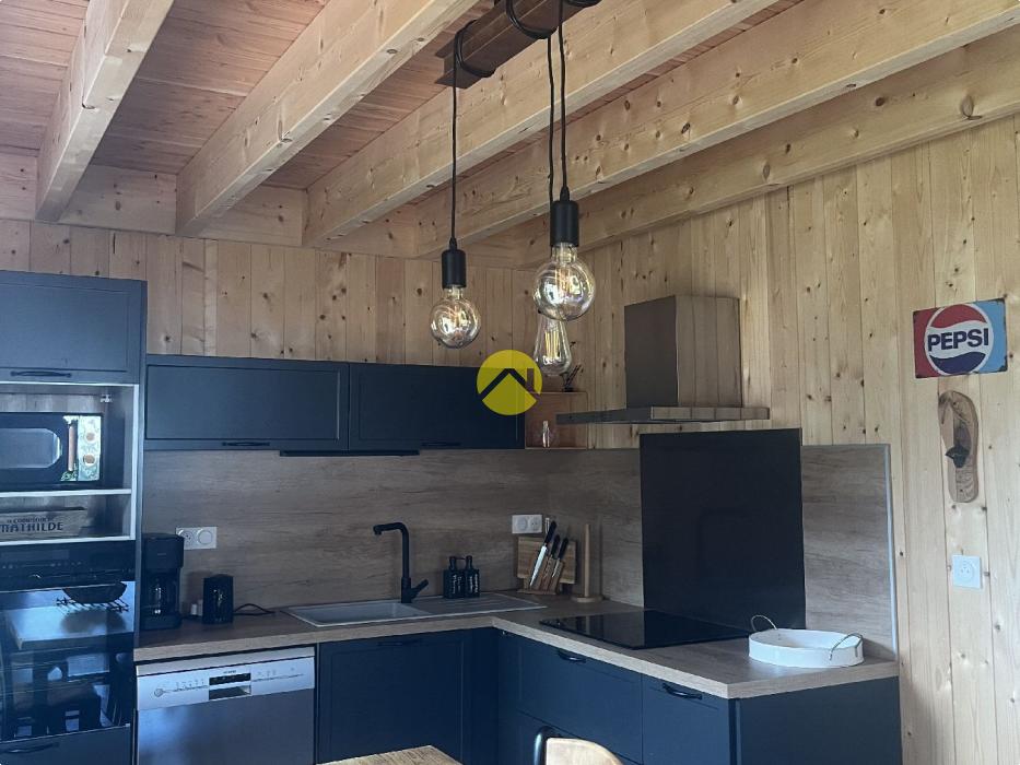 SUPERBE CHALET VENDU MEUBLE