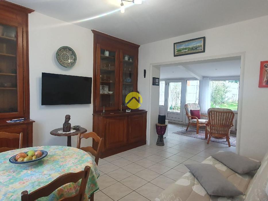 PROPRIETE DE CHARME-CHATEAU