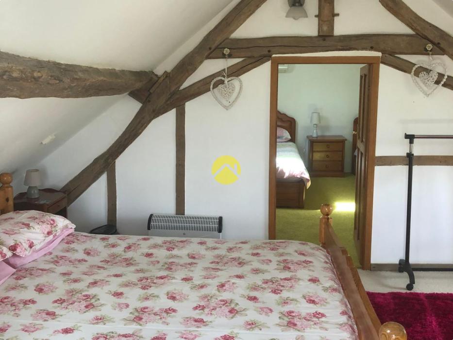 BELLE MAISON DE CAMPAGNE