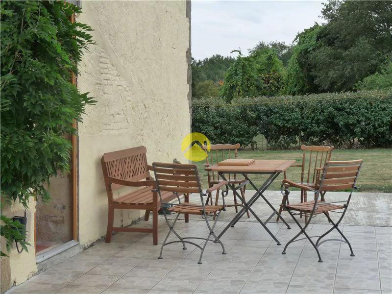 BELLE MAISON DE CAMPAGNE