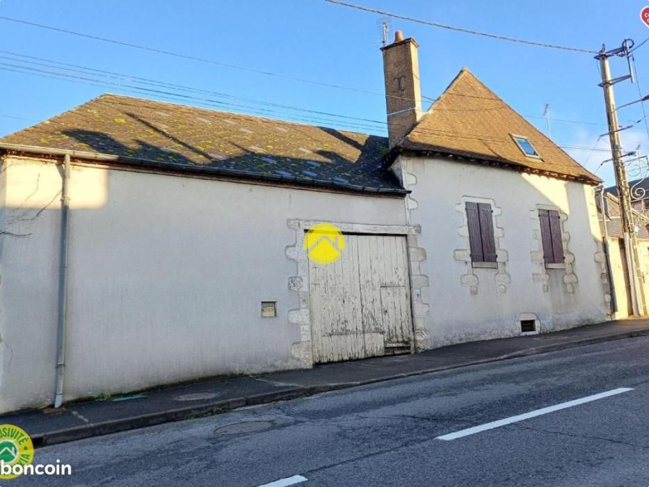 IMMEUBLE avec 2 Appartements  Loués