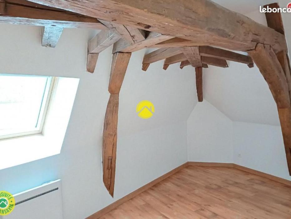 IMMEUBLE avec 2 Appartements  Loués