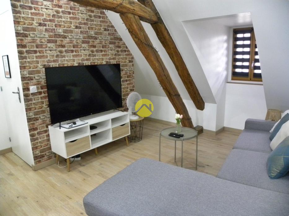 ENTIEREMENT RÉNOVÉ/LOUABLE DE SUITE