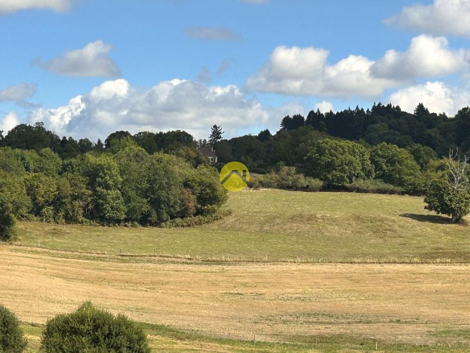 TERRAIN CONSTRUCTIBLE SUPERBE VUE