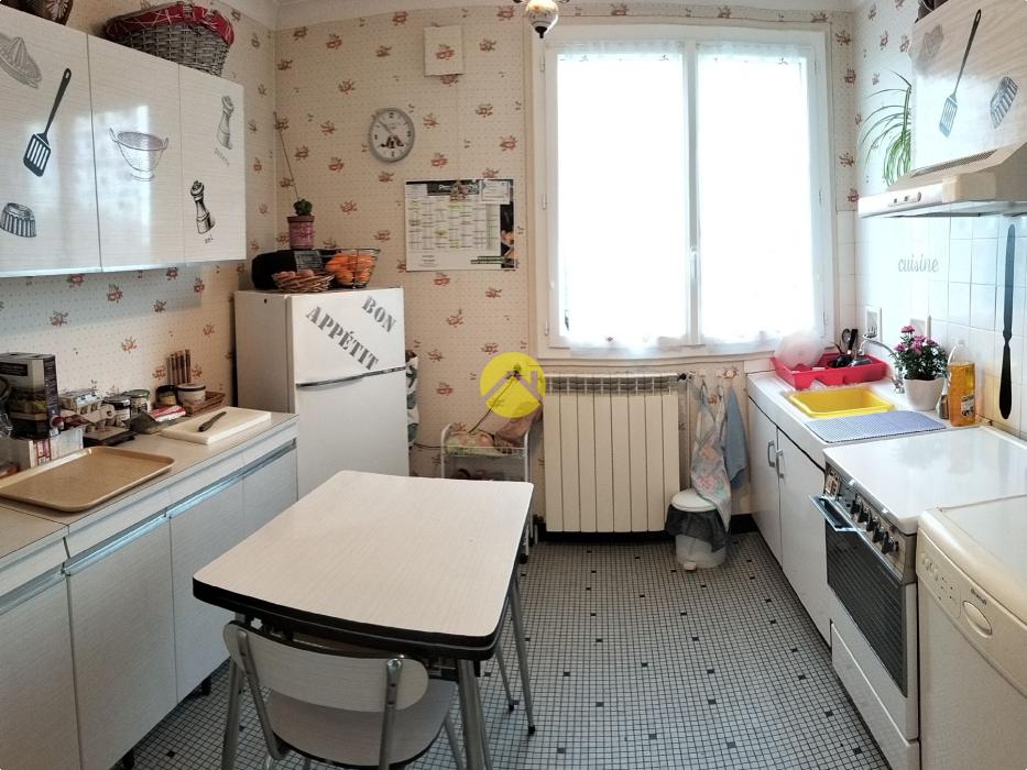 maison avec dépendances et jardin