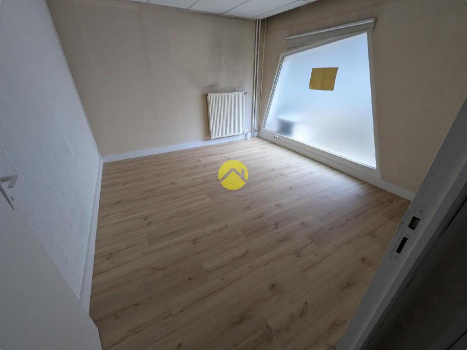 Apt T3 avec garage .