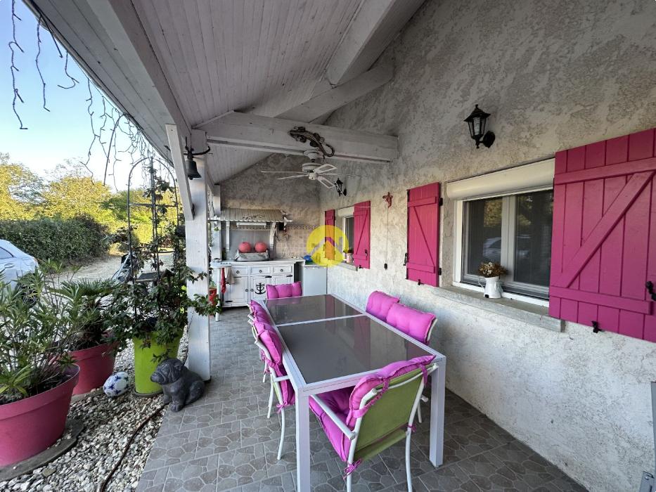 BELLE MAISON FAMILIALE