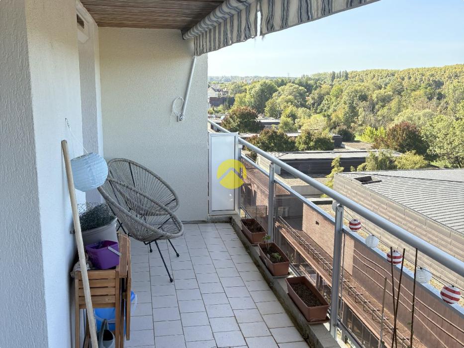 APPARTEMENT AVEC BALCON