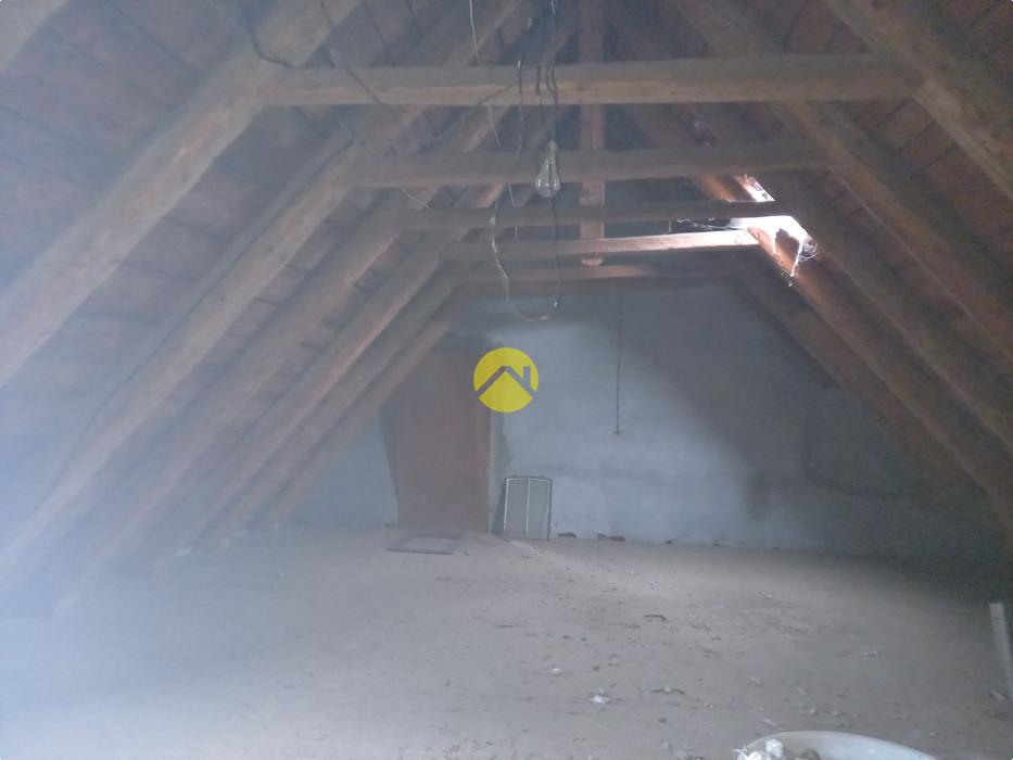Ancien corps de ferme à Reprendre