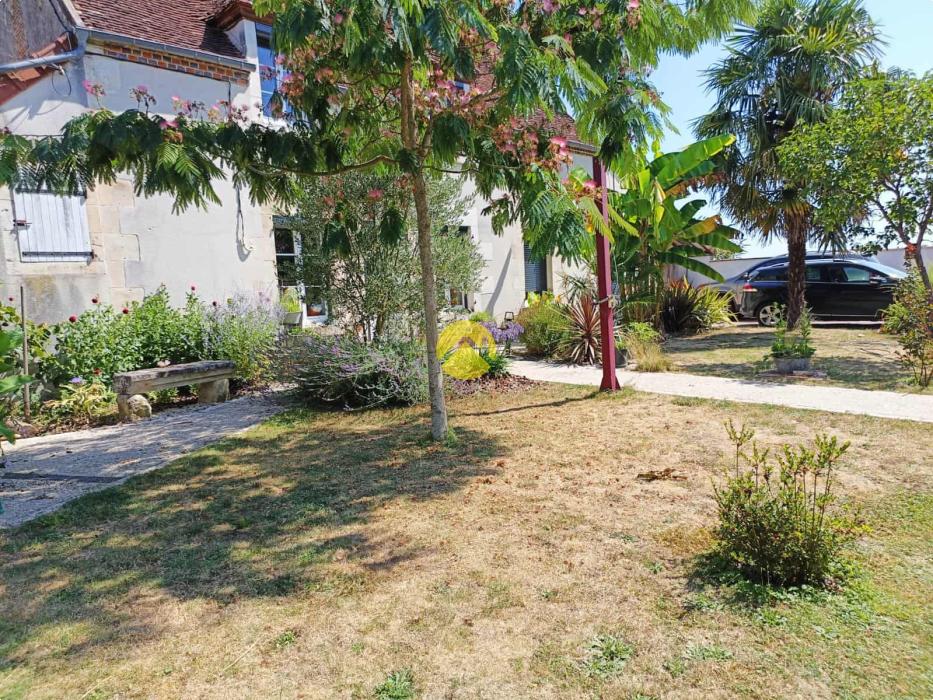 CHARMANTE MAISON RÉNOVÉE