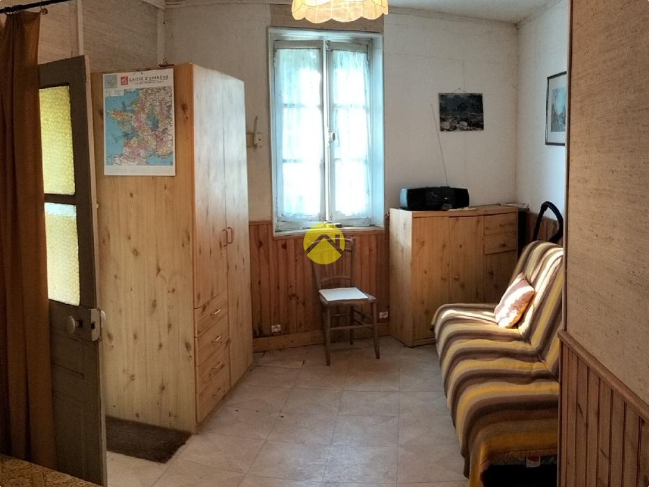 JOLI PIED A TERRE
