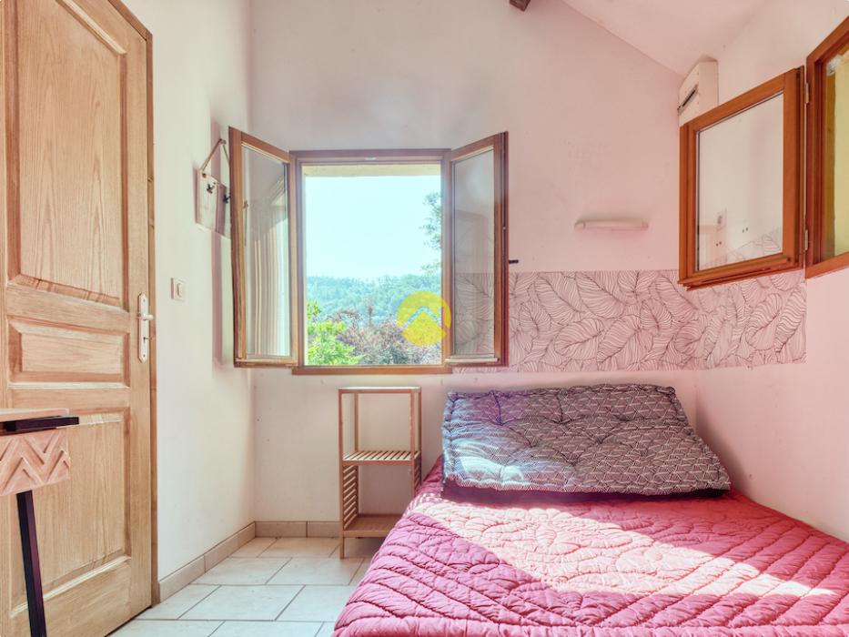 belle maison avec vue et gite