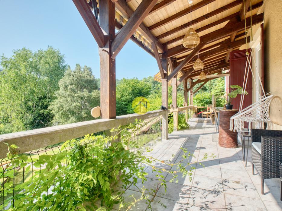 belle maison avec vue et gite