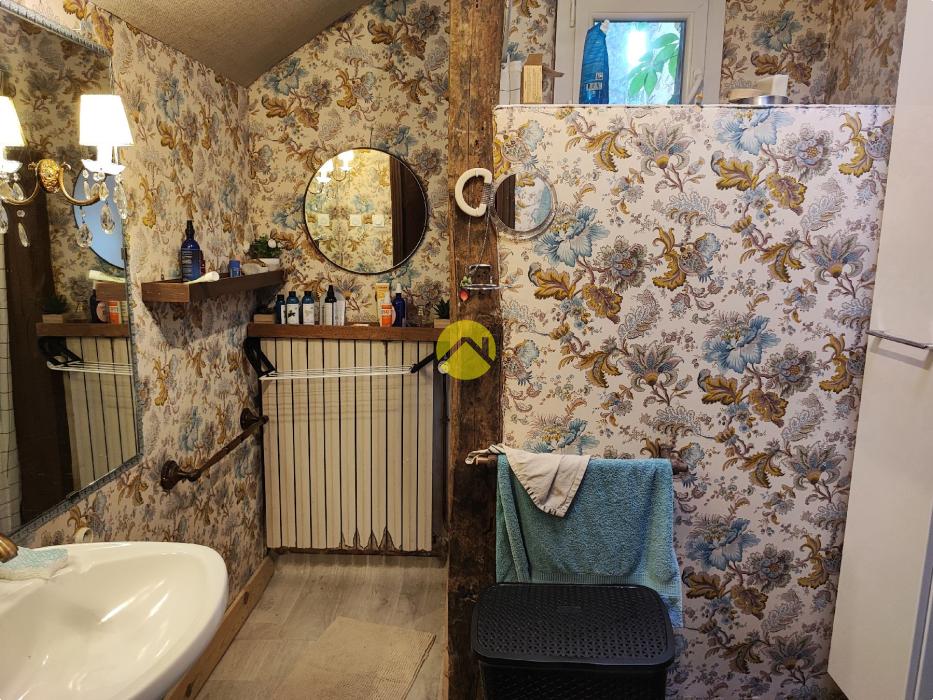 Dans un hameau, 128m² habitable...