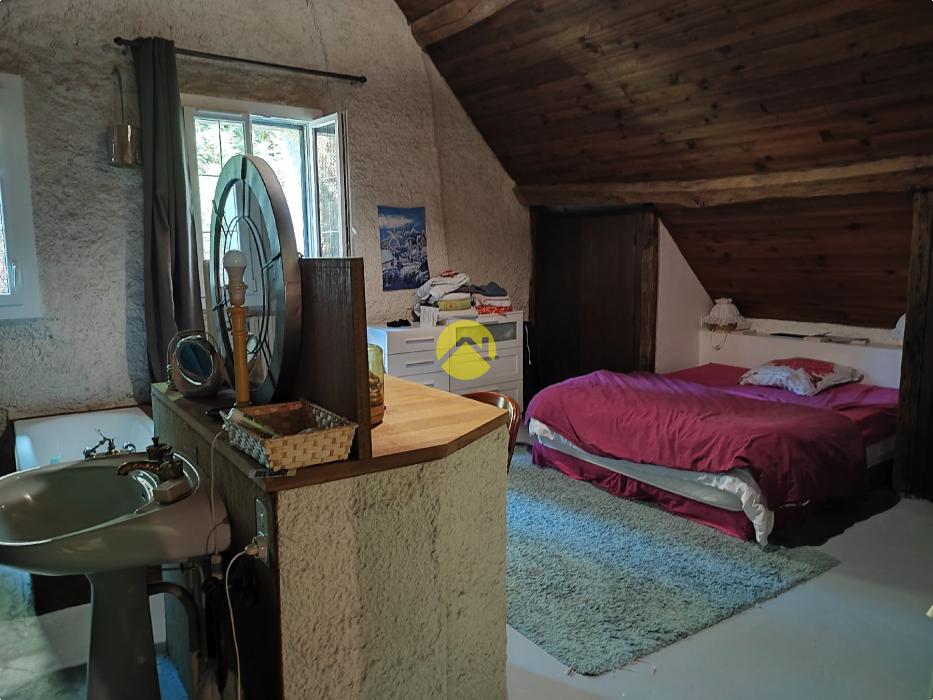 Dans un hameau, 128m² habitable...