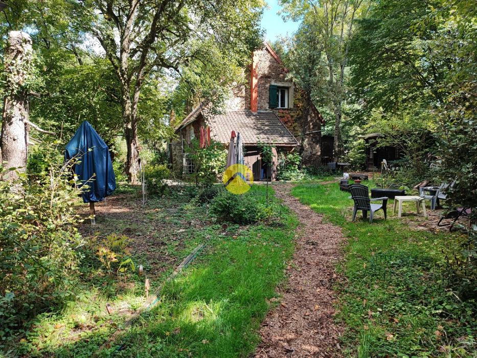 Dans un hameau, 128m² habitable...