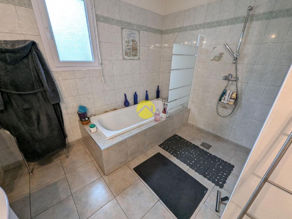 Plain-pied 4 ch. Terrain1500m²