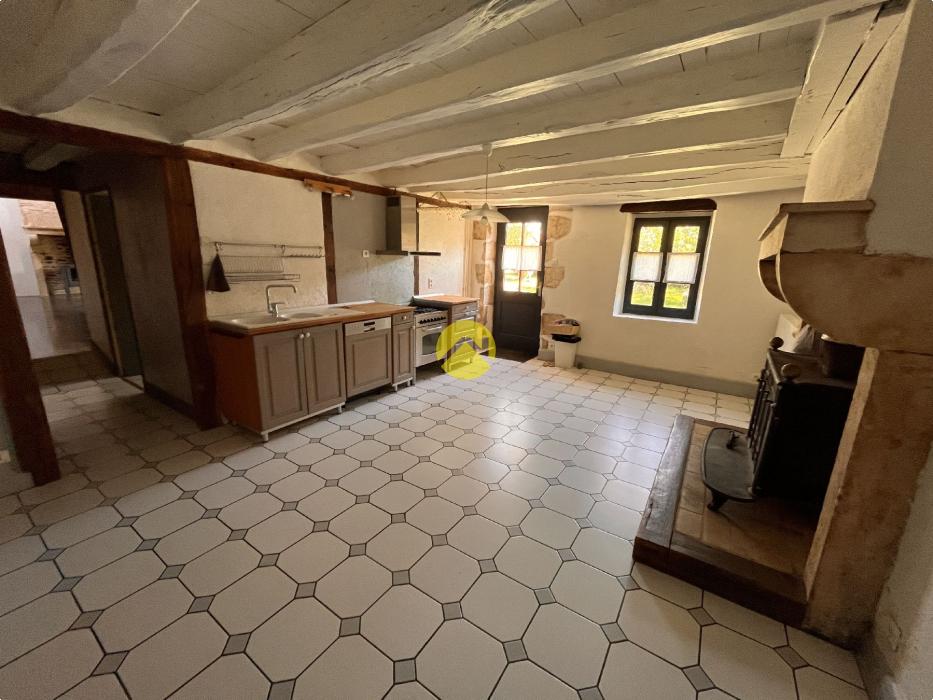 Longère 3 ch sur 2 793 m²