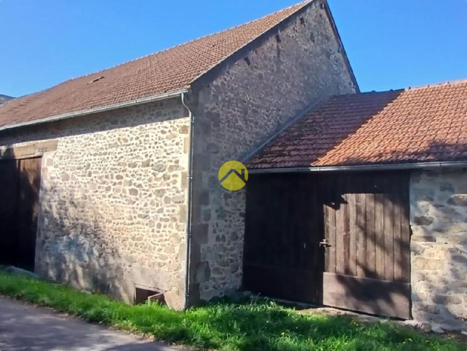 Propriété, Dépendances sur 1,5 Ha