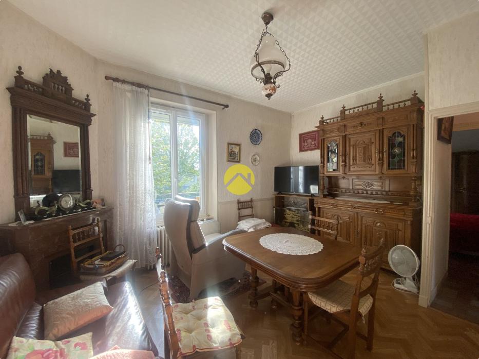  MAISON DE CHARME 10 MIN NEVERS