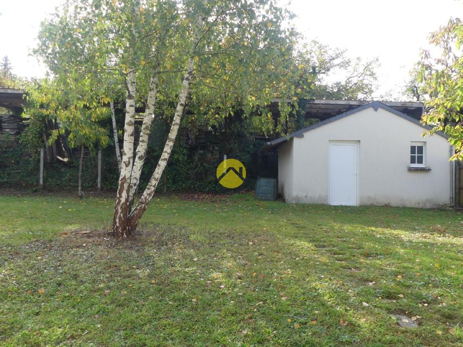  Joli pavillon avec dépendance