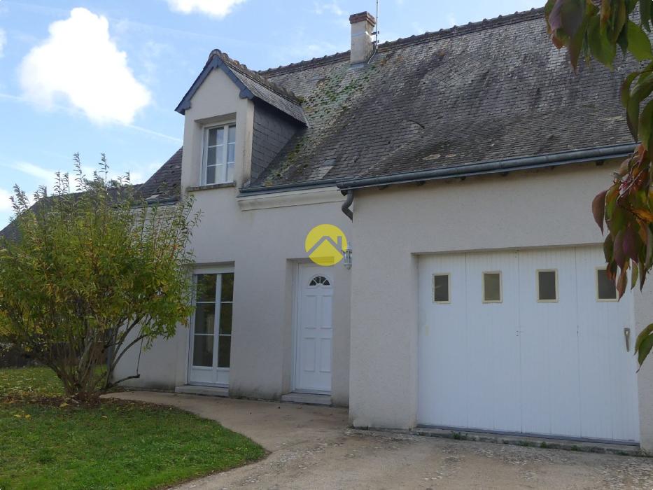  Joli pavillon avec dépendance