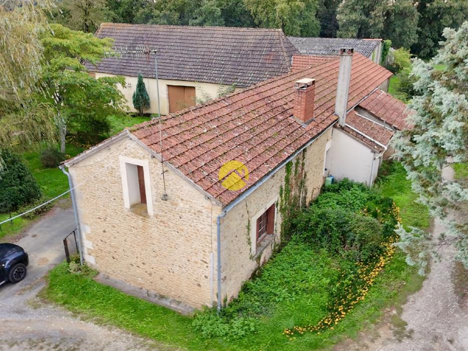 Longère, grange et séchoir à tabac 