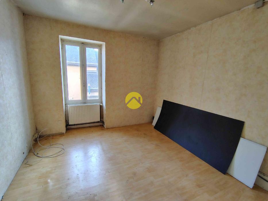 IMMEUBLE COMMERCE + HABITATION