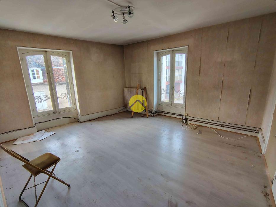 IMMEUBLE COMMERCE + HABITATION