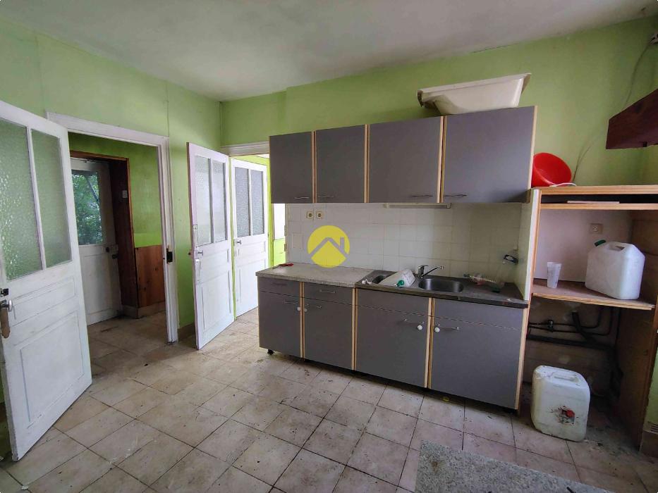 IMMEUBLE COMMERCE + HABITATION