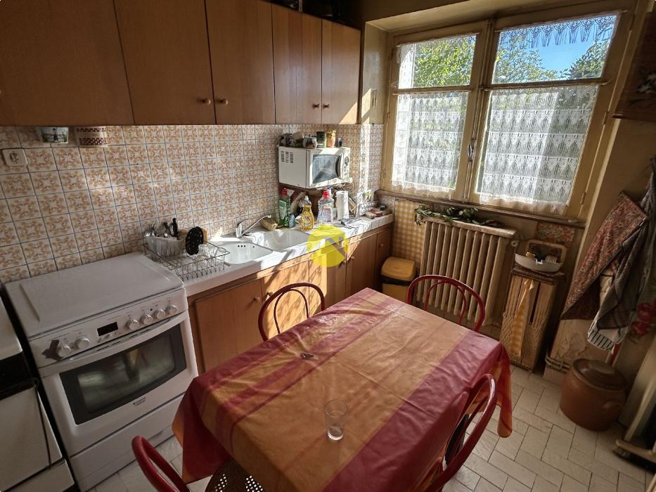 MAISON EN PIERRE SUPERBE VUE