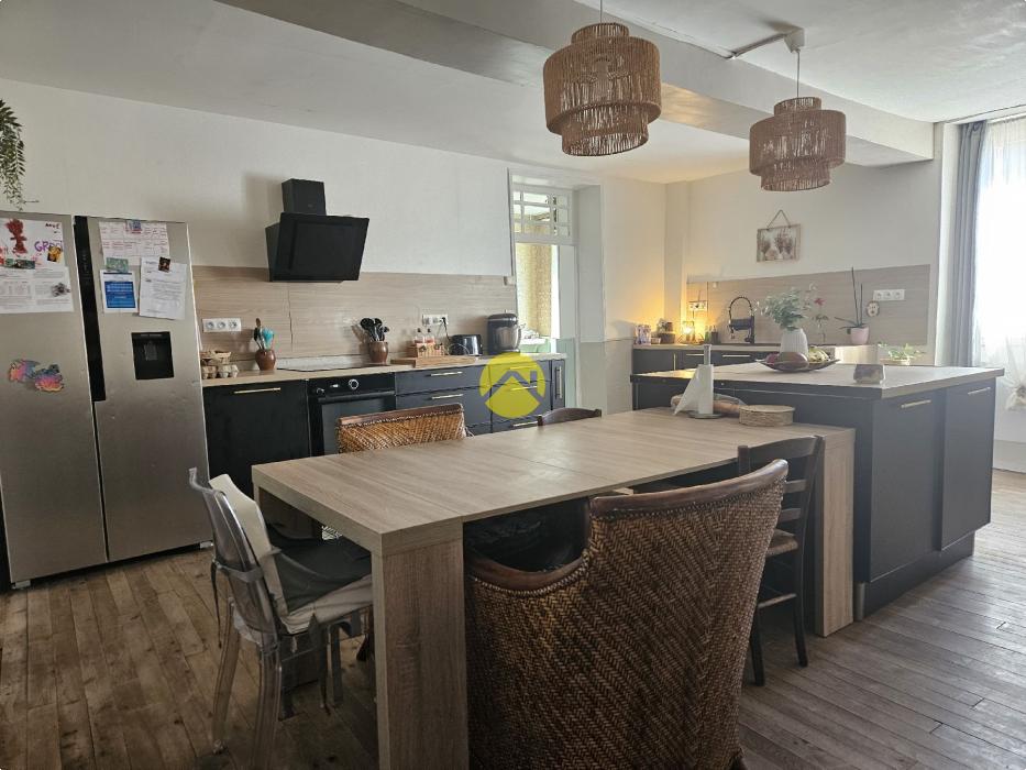 MAISON FAMILIALE RENOVEE