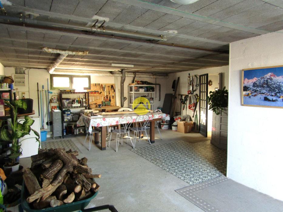 Maison lumineuse et bien entretenue