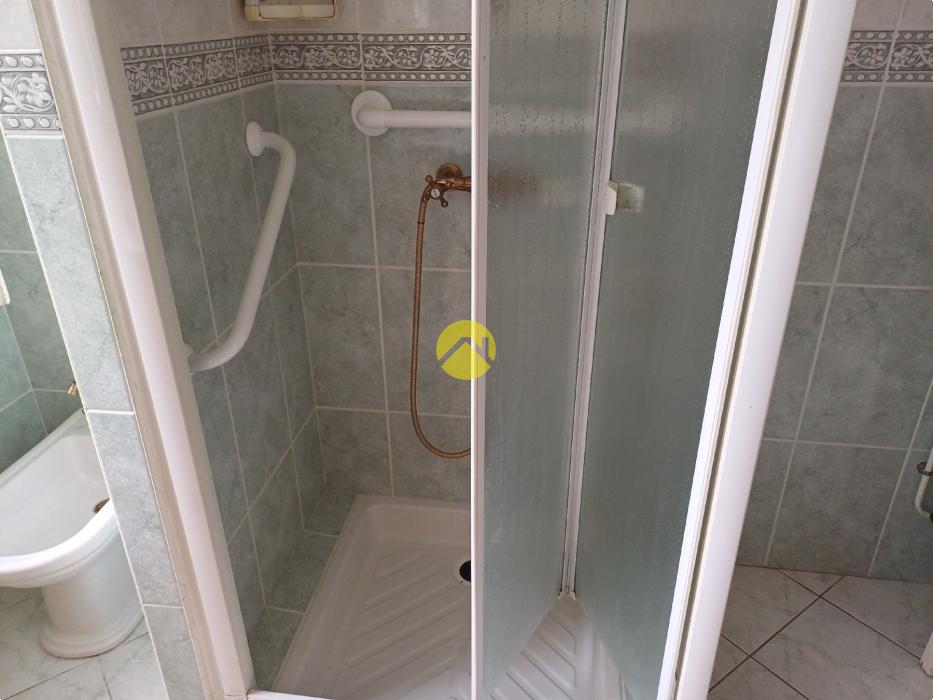 Maison 102 M2 + grand Garage/Bat