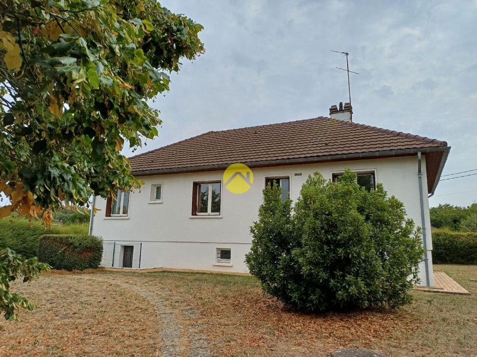 Maison 102 M2 + grand Garage/Bat