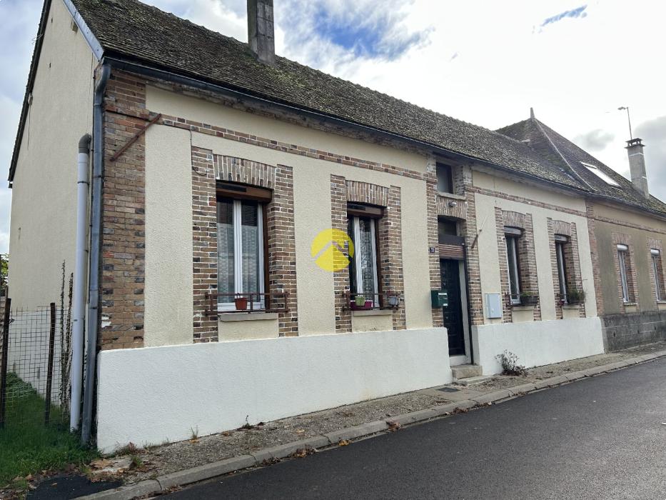 MAISON DE VILLAGE