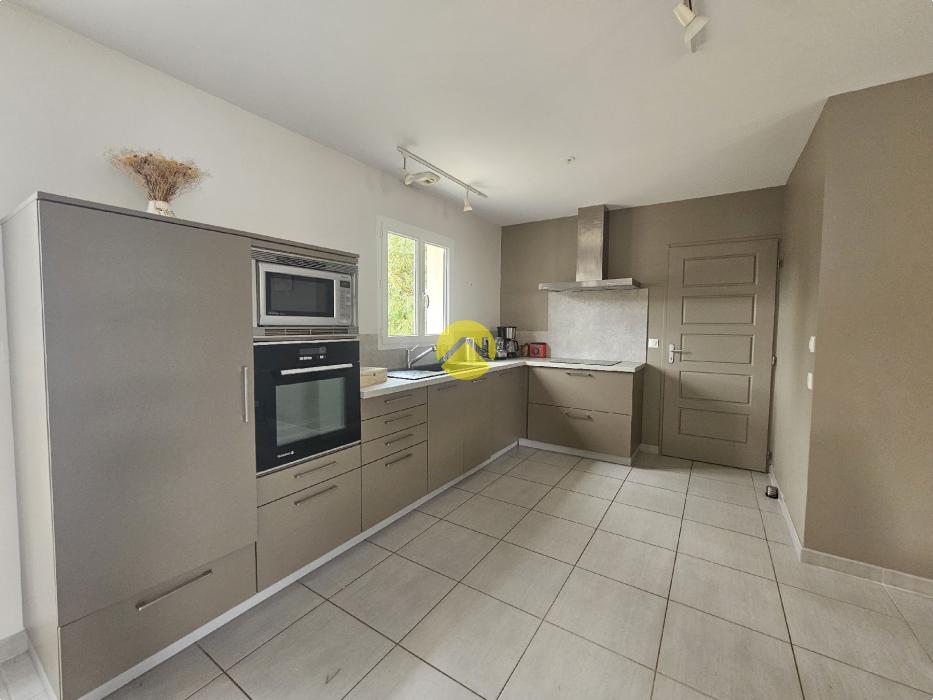  Maison récente de plain-pied 