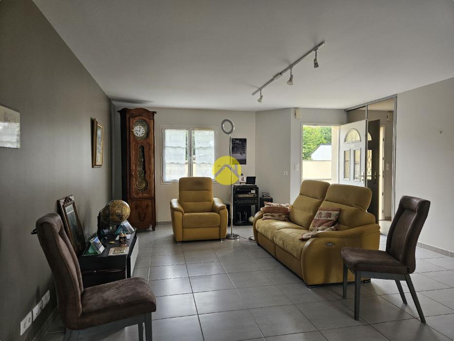  Maison récente de plain-pied 