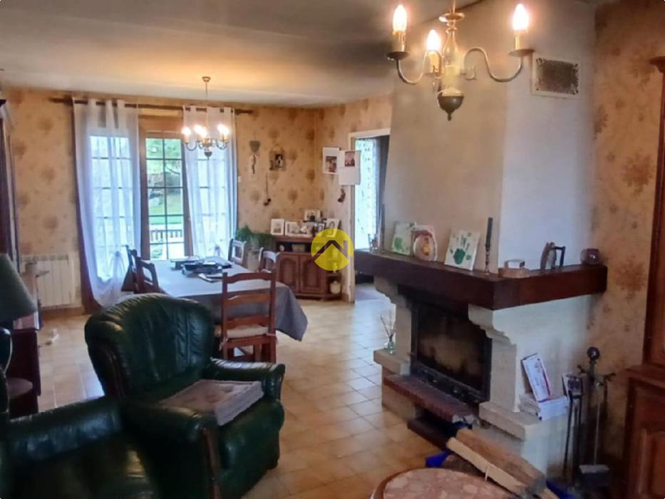 Maison familiale proche ville