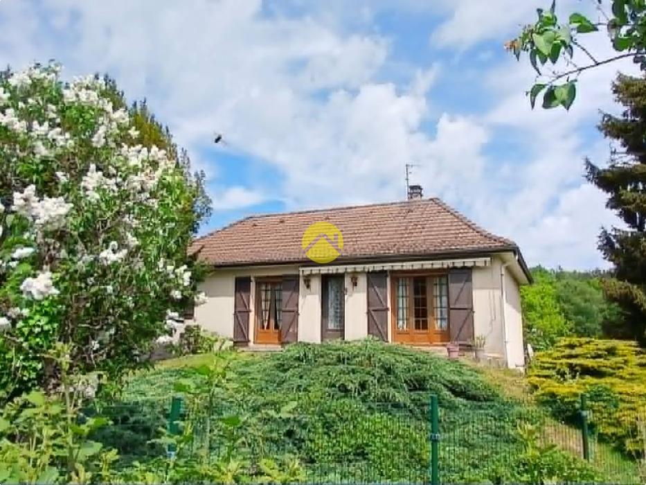 Maison familiale proche ville