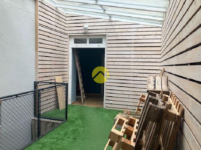 Maison avec local commercial 120 m²