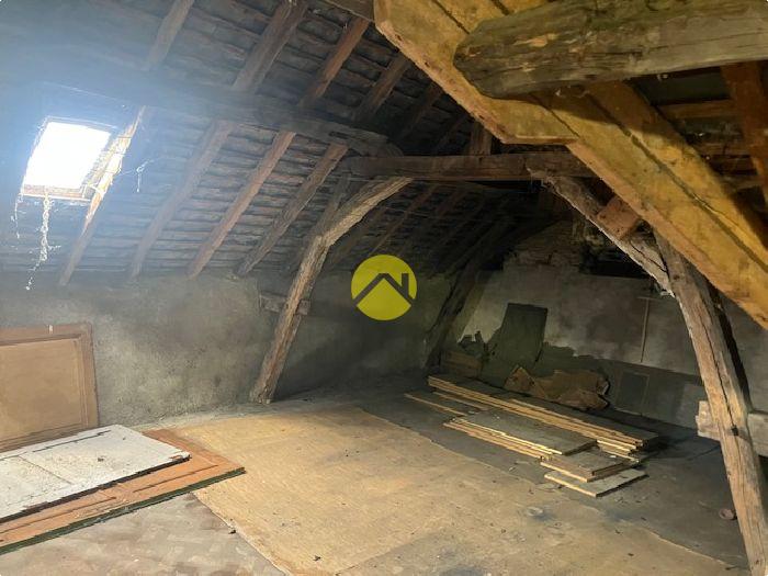 Maison avec local commercial 120 m²