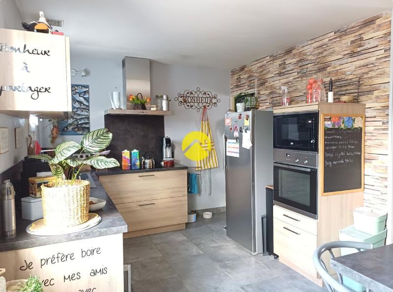 PAVILLON 4 CHAMBRES 155 M2