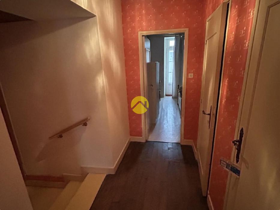 IMMEUBLE + GARAGE attenant