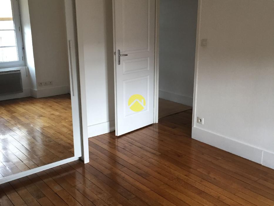 APPARTEMENT HYPER CENTRE