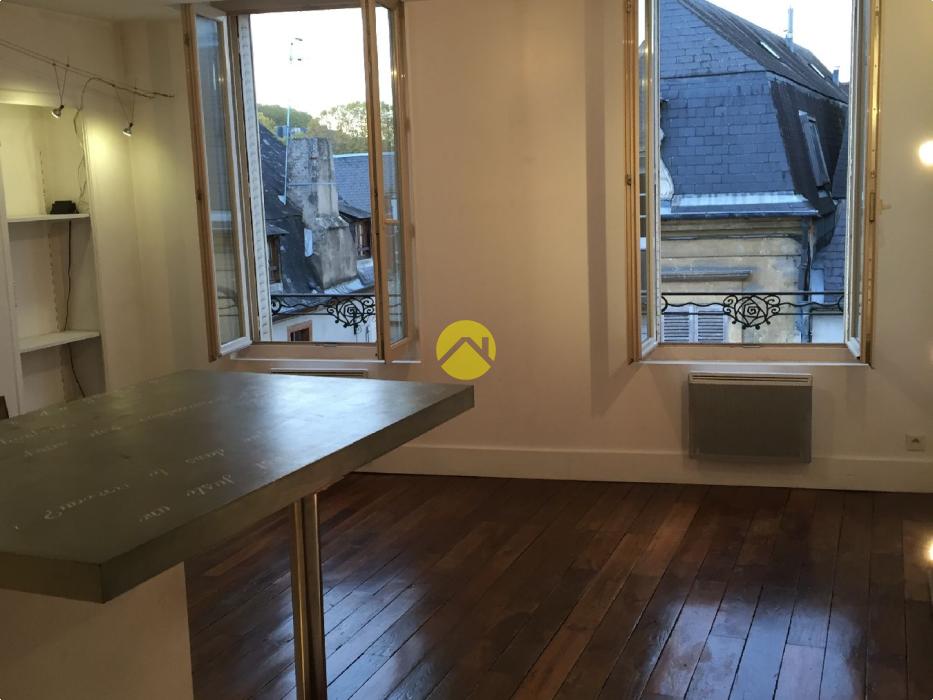 Apt 44m² - hyper centre