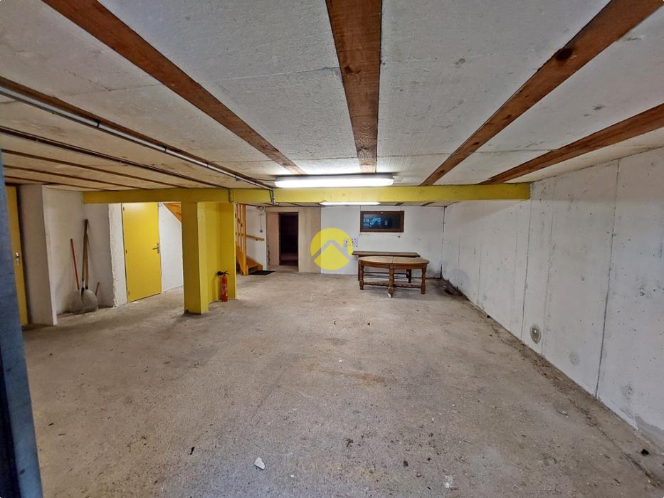 PAVILLON SUR SOUS-SOL + TERRAIN