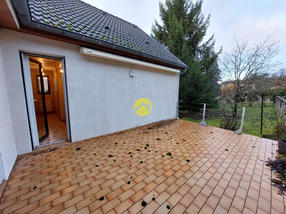 PAVILLON SUR SOUS-SOL + TERRAIN